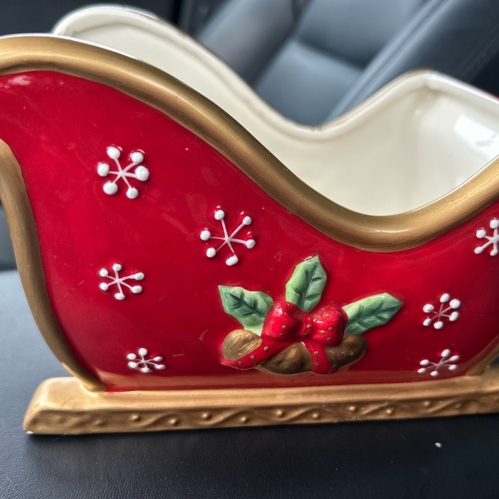 Fitz and Floyd Red and Gold Holiday Sleigh